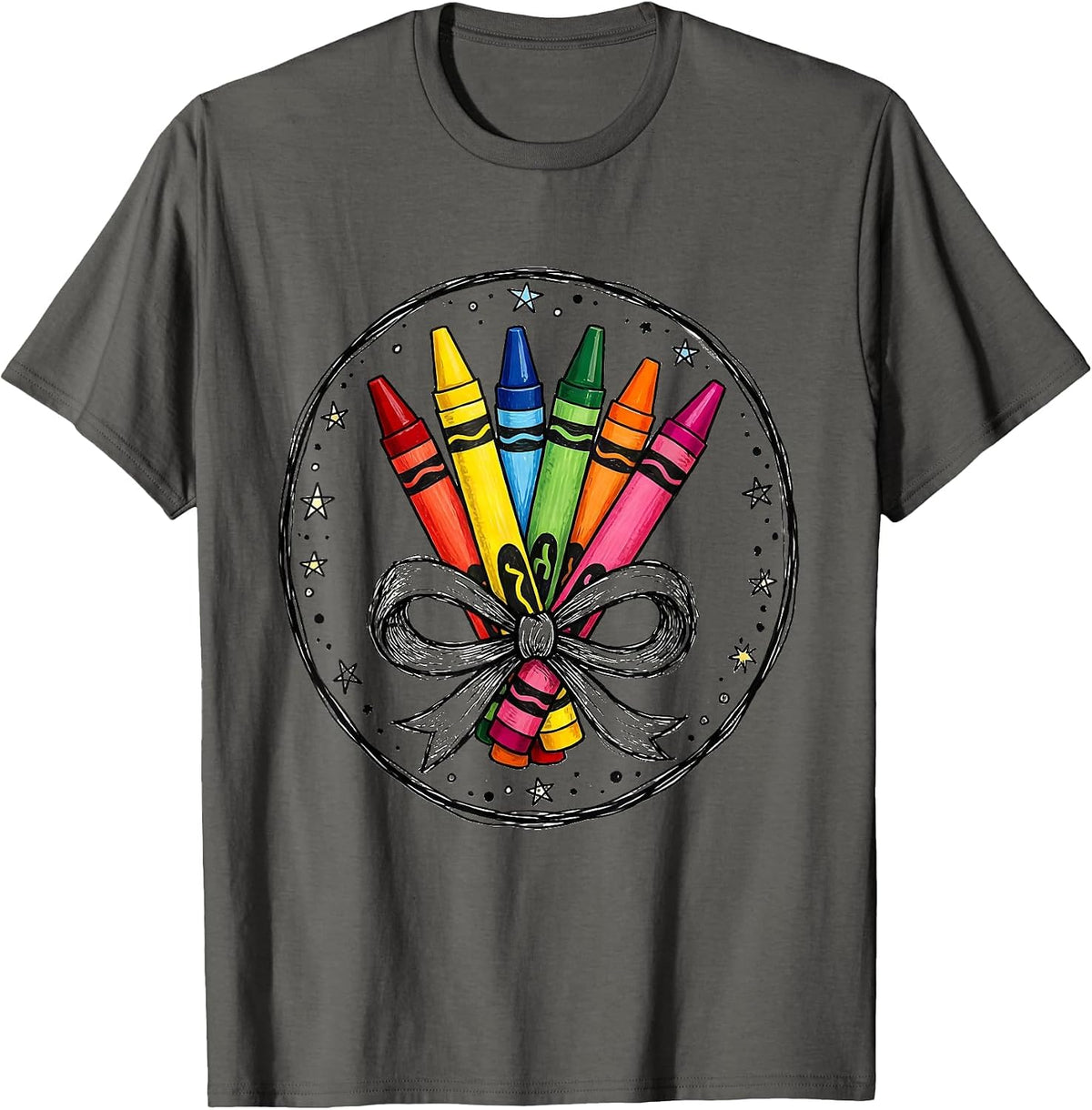 Men's Kindergarten Teacher Crayon Bundle Bow Graphic T-Shirt - Asphalt Grey