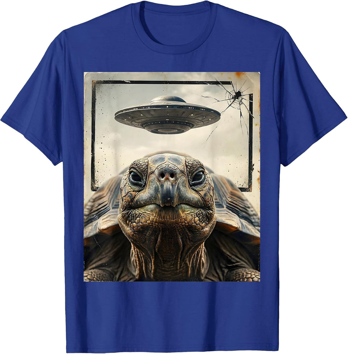 Men's Tortoise UFO Encounter Funny Animal Lover Sci-Fi Humor T-Shirt - Royal Blue