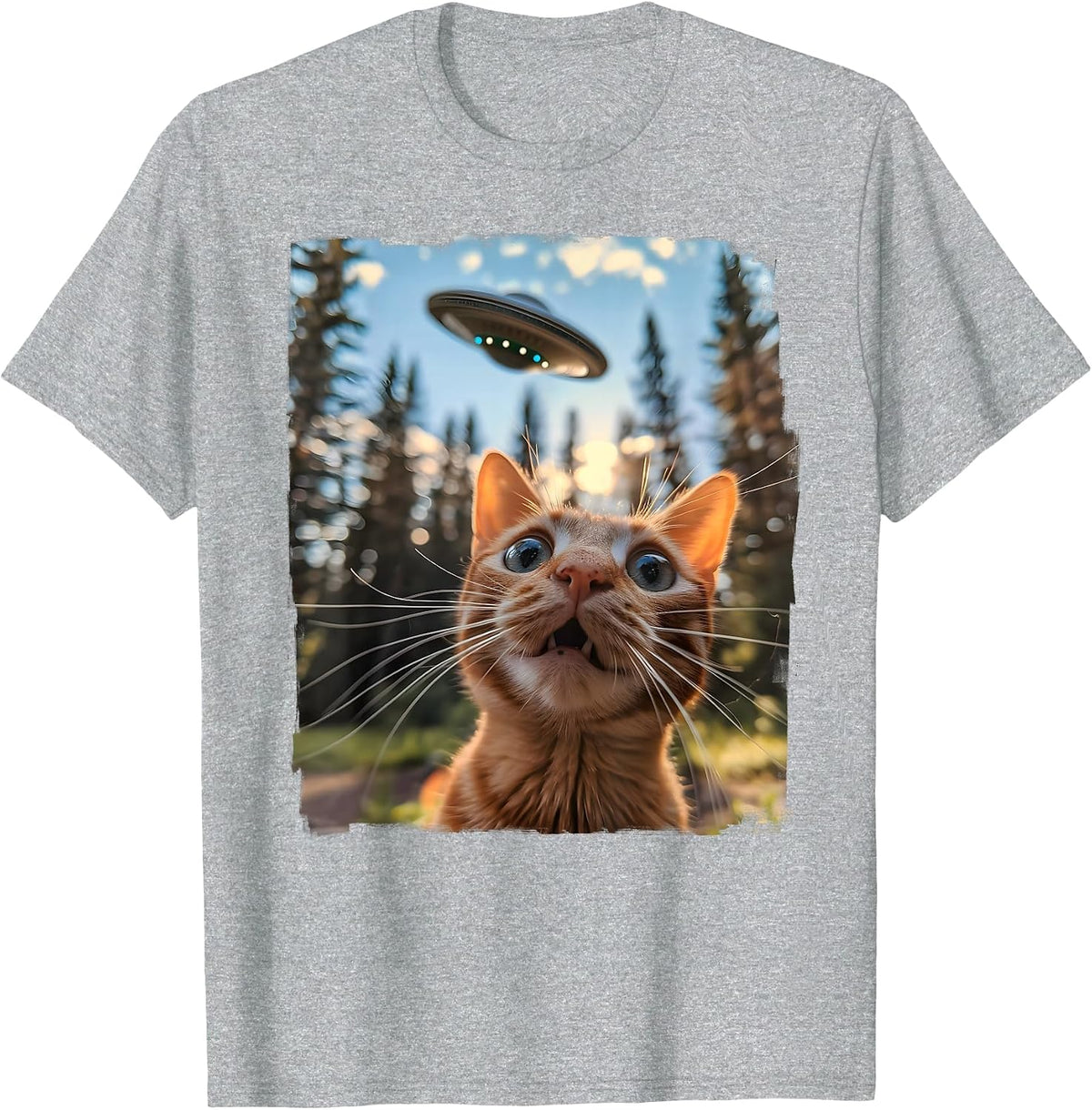 Extraterrestrial Encounter: Cat Selfie with Alien UFO T-Shirt - Heather Grey