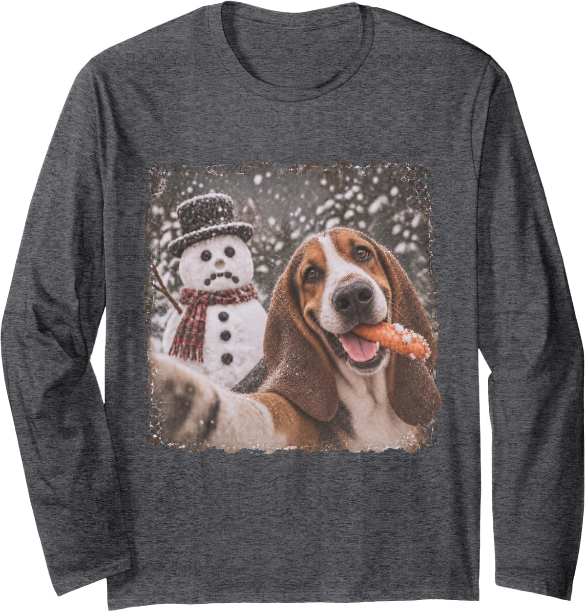 Basset Hound Christmas Selfie Stole the Snowman’s Nose Long Sleeve T-Shirt - Adult Unisex Dark Heather Grey